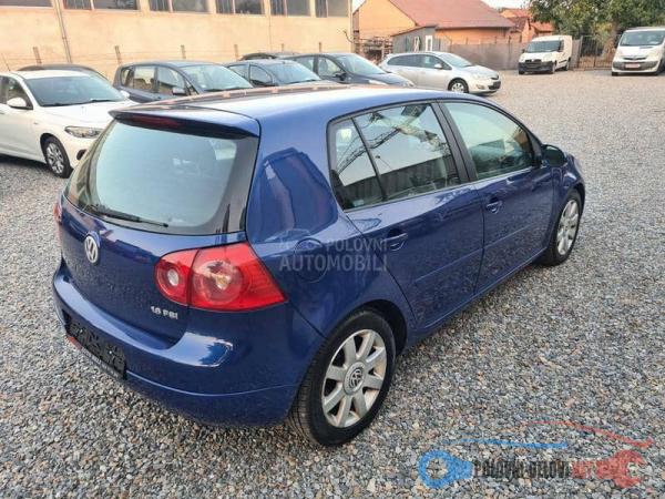 Polovni Delovi Za Volkswagen Golf 5 Kompletan Auto U Delovima
