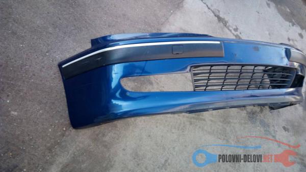 Polovni Delovi Za Peugeot 406 2.0 Hdi Kompletan Auto U Delovima