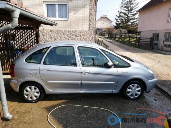 Polovni Delovi Za Citroen Xsara Picasso Kompletan Auto U Delovima