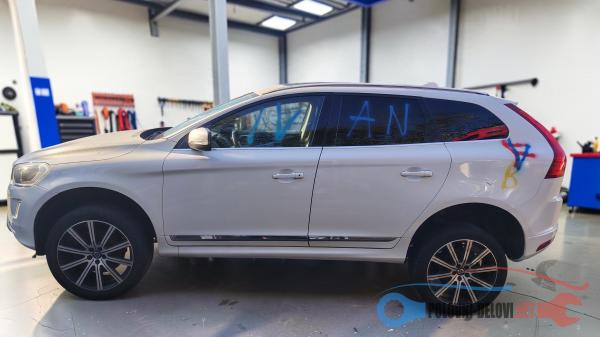 Polovni Delovi Za Volvo Xc60 2.4 D5 Kompletan Auto U Delovima