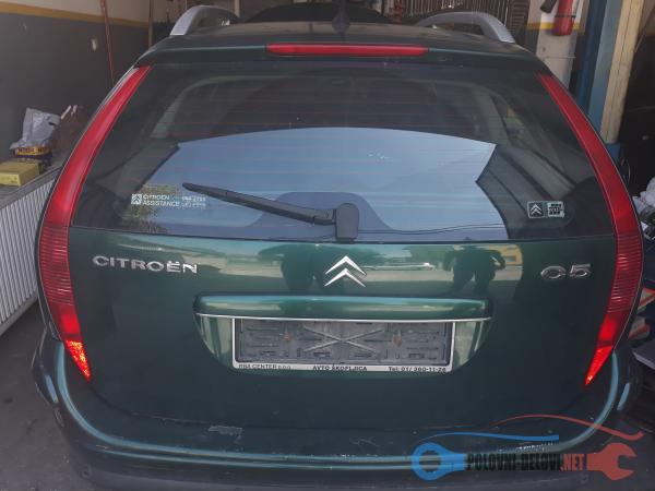Polovni Delovi Za Citroen C5 2.2 Hdi Kompletan Auto U Delovima